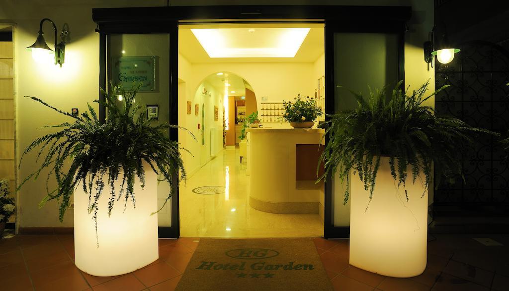 Hotel Garden Laigueglia Exterior photo